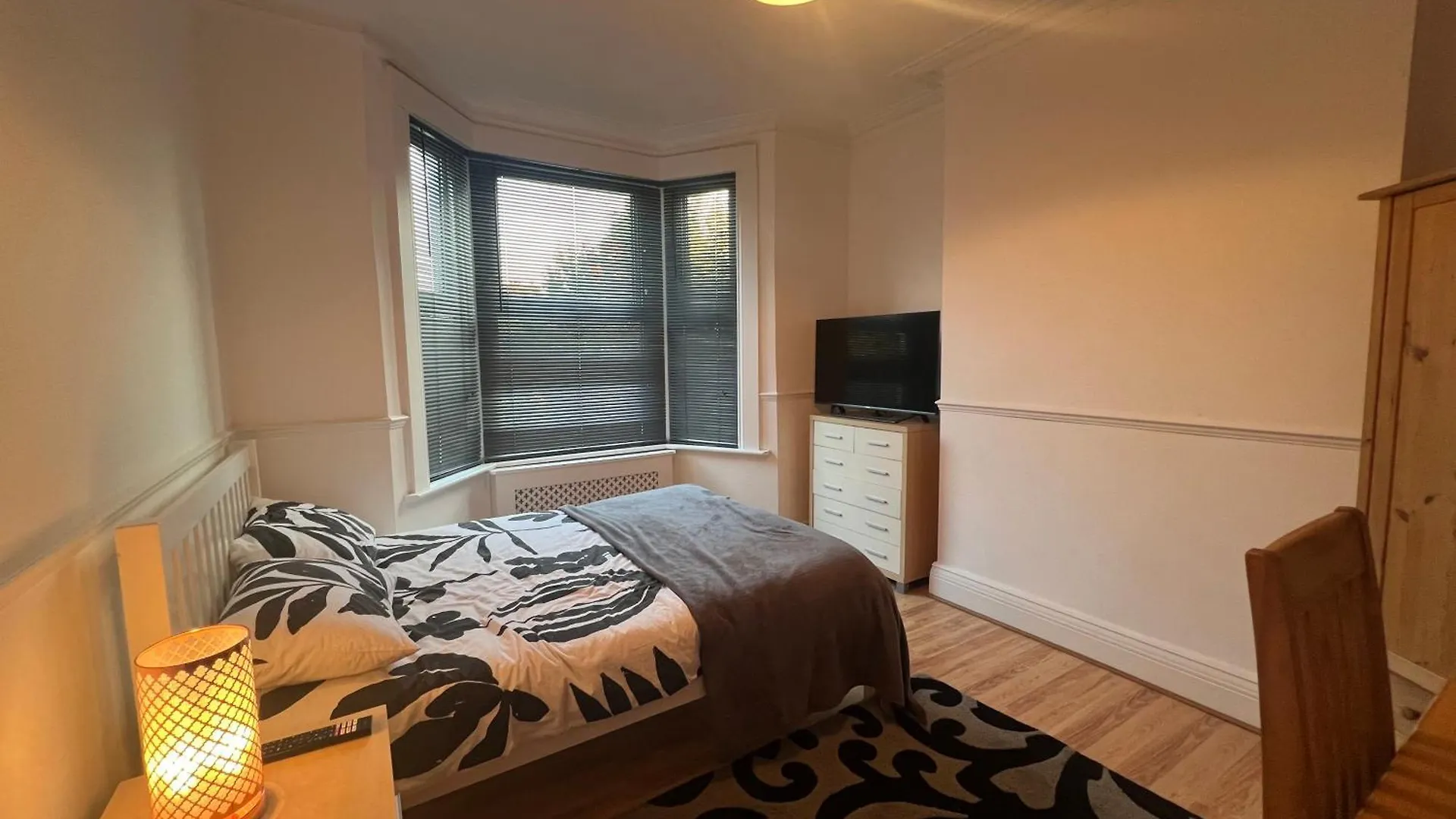 Private Rooms In Victorian House, Forest Hill, London